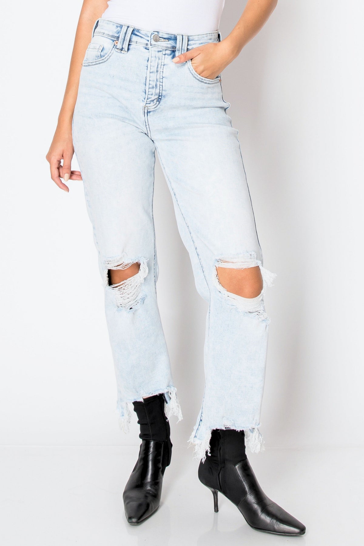 Raelynn Tummy Control High Rise Modern Wide Jeans in 3 (25) view 2 - High-Waisted (bottom)