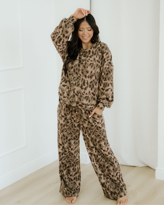 reese leopard print Reese Leopard Print Pullover Drawstring Loose Pants Set - Brown view 2 (bottom) - shop at us.meeeshop