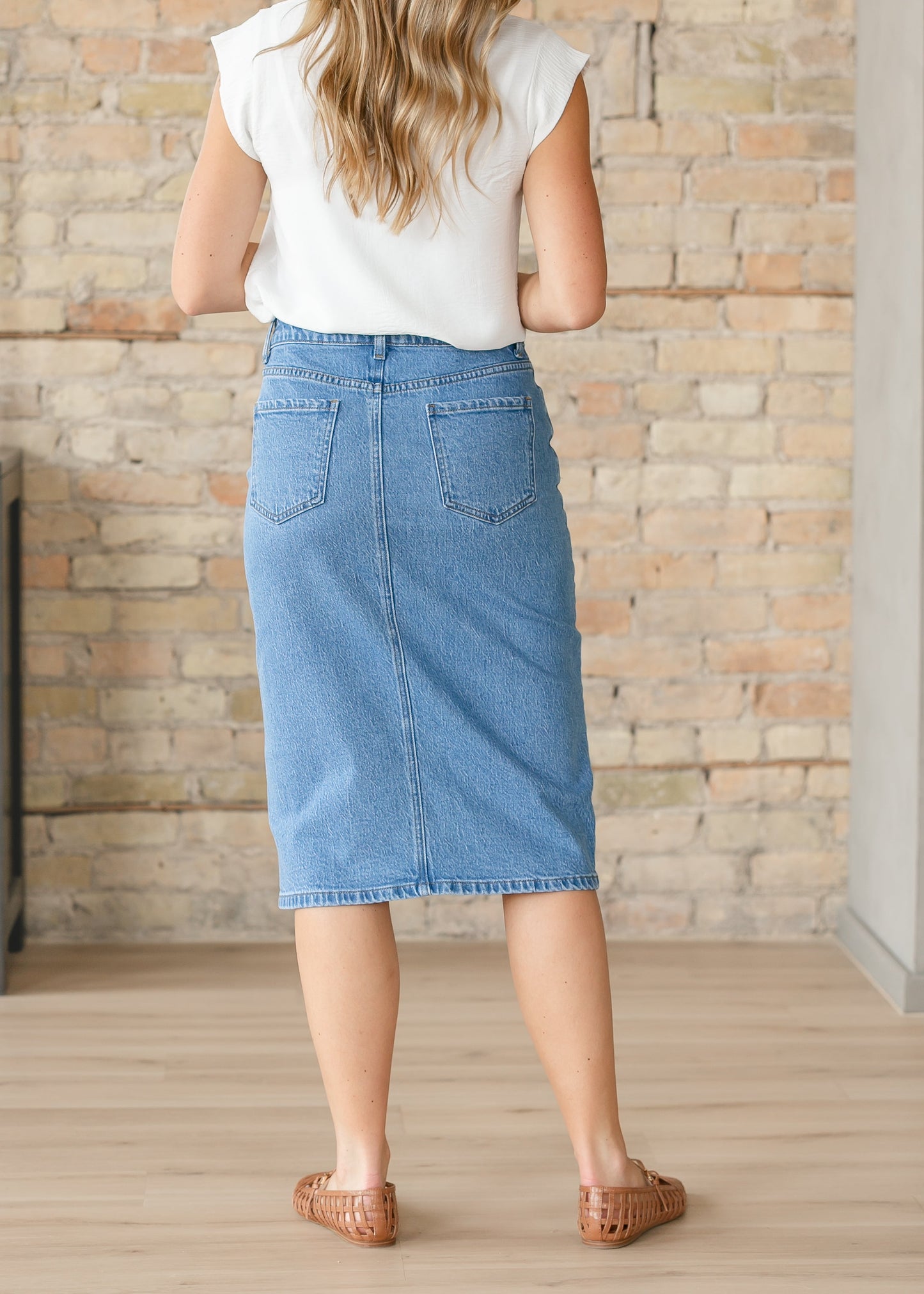 Remi Denim Classic Wash Midi Skirt view 22 - Remi Bader Denim Skirt (dress)