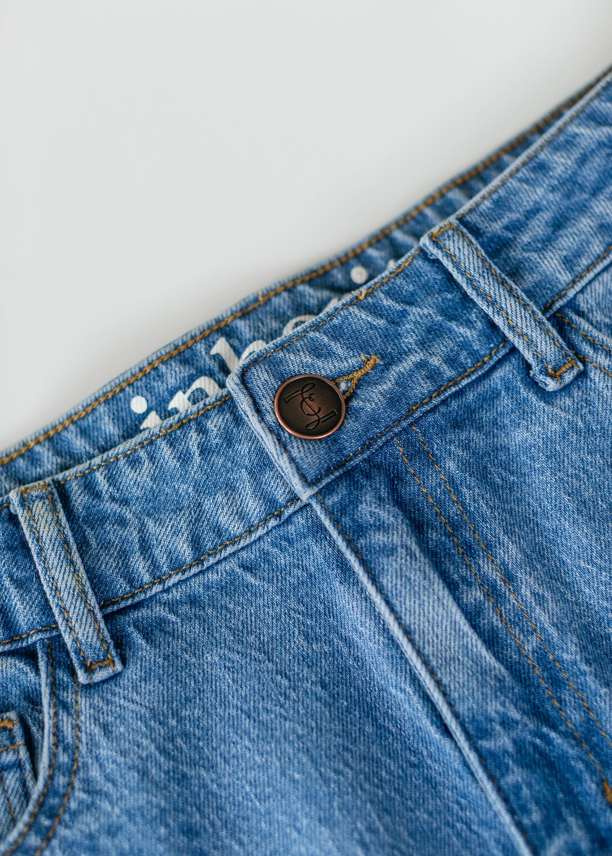 Remi Denim Classic Wash Midi Skirt view 29 - Remi Bader Denim Skirt (dress)