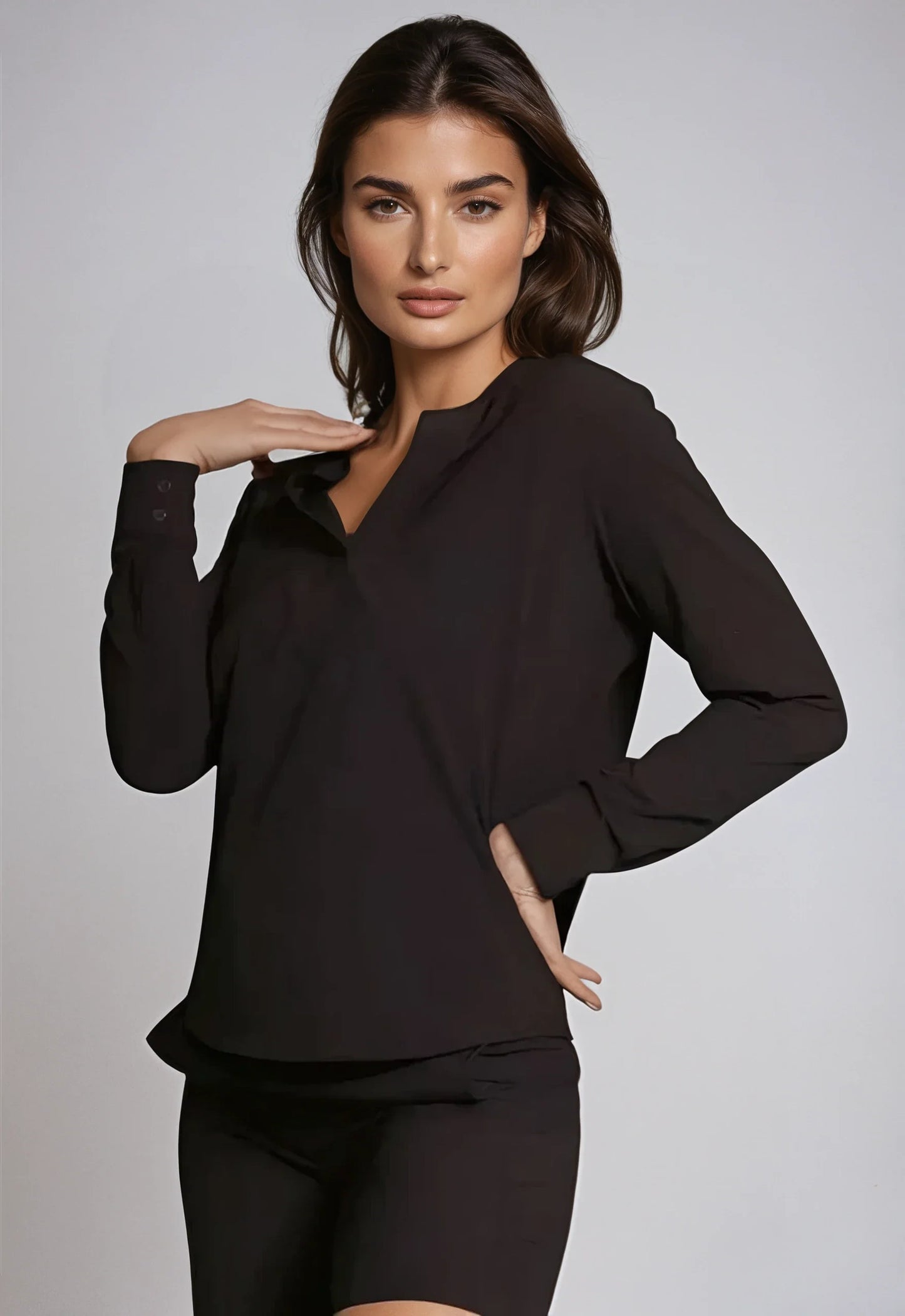 Resort Vee Long Sleeve Popover Shirt - Black in XS - Summer Outfit Idea - Resort Black (top)