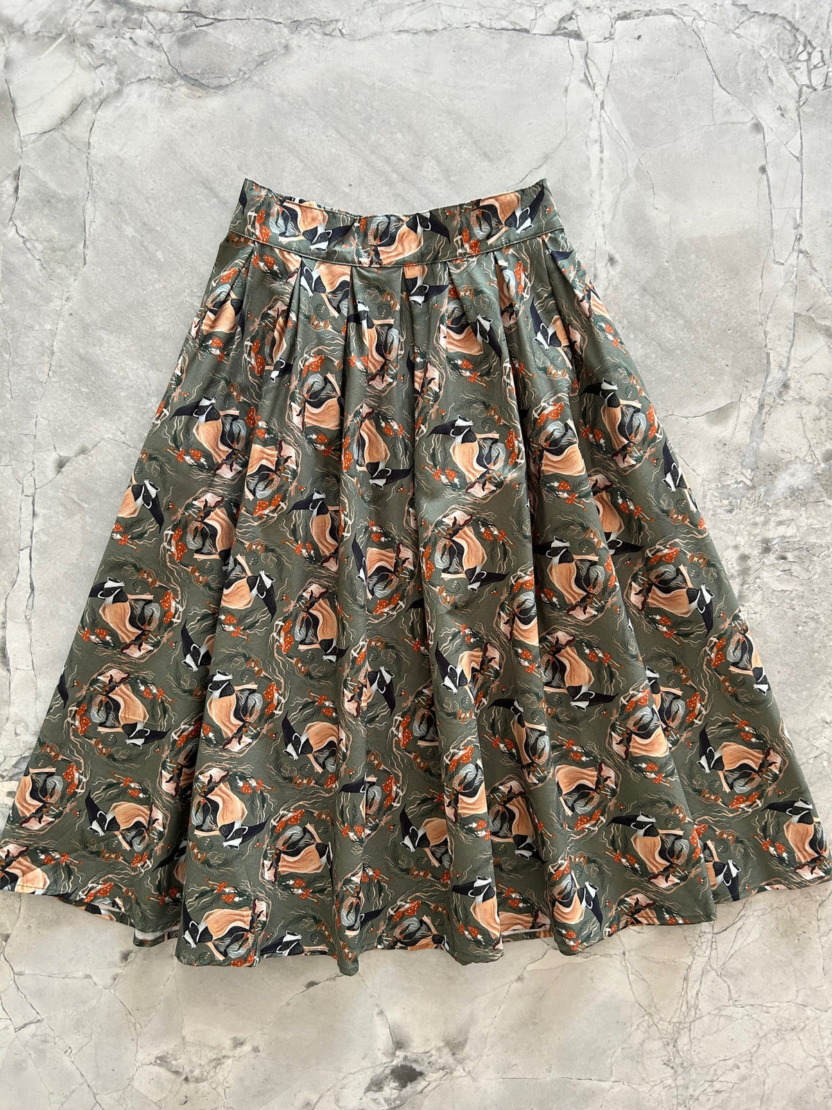 Retrolicious Badger Doris Skirt - MeeeShop Women's Fashion