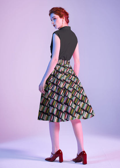 Retrolicious Black Bow Top in 2X view 7