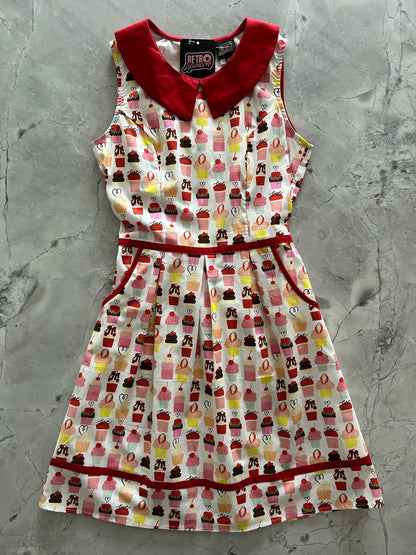 Retrolicious Cupcake Collared Dress in XL view 5