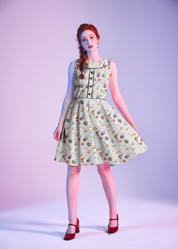 Retrolicious Elizabeth Dress in Witches Brew in XS - Brew Dress