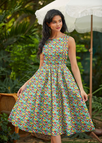 Retrolicious Farmer's Market Midi Dress in M view 3 - Farmers Market Dress To Impress