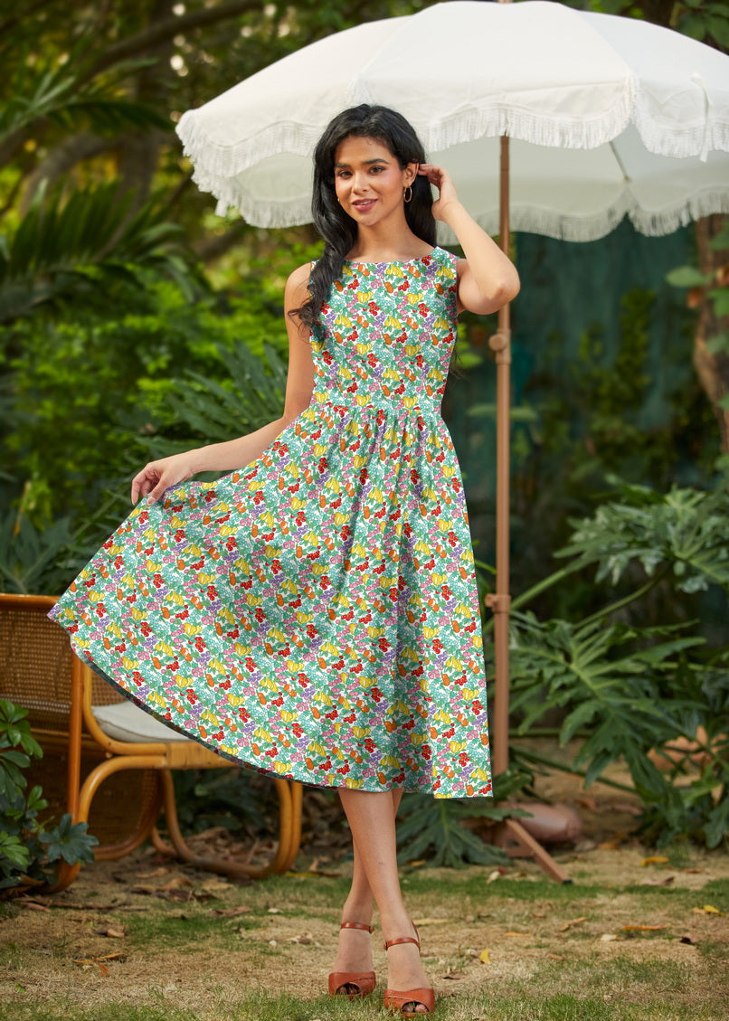 Retrolicious Farmer's Market Midi Dress in XS - Farmers Market Dress To Impress