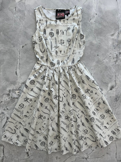 Retrolicious Flower Parts Vintage Dress in XL view 5