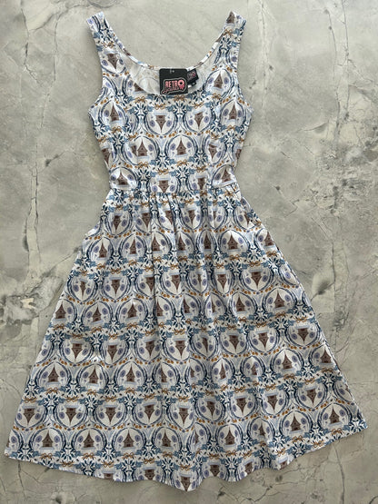 Retrolicious Honey I'm Home Fit & Flare Dress in XL view 5 - Honey House Dress