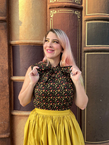 Retrolicious Leaves Bow Top in XS