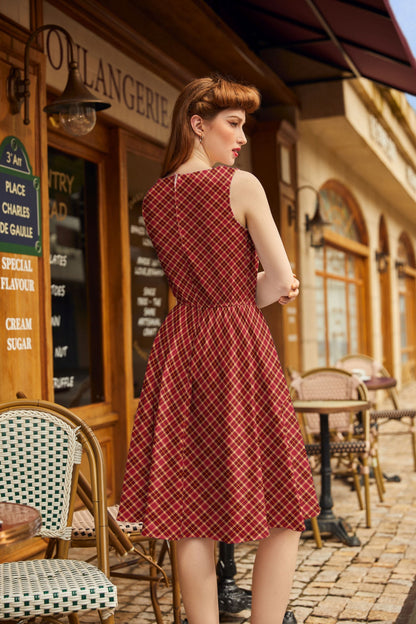 Retrolicious Plaid Vintage Dress in M view 3 - Vintage Plaid Dress