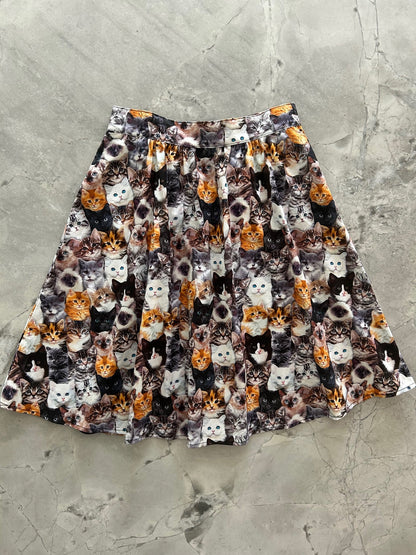 Retrolicious Realistic Cats A-line Skirt in M view 3