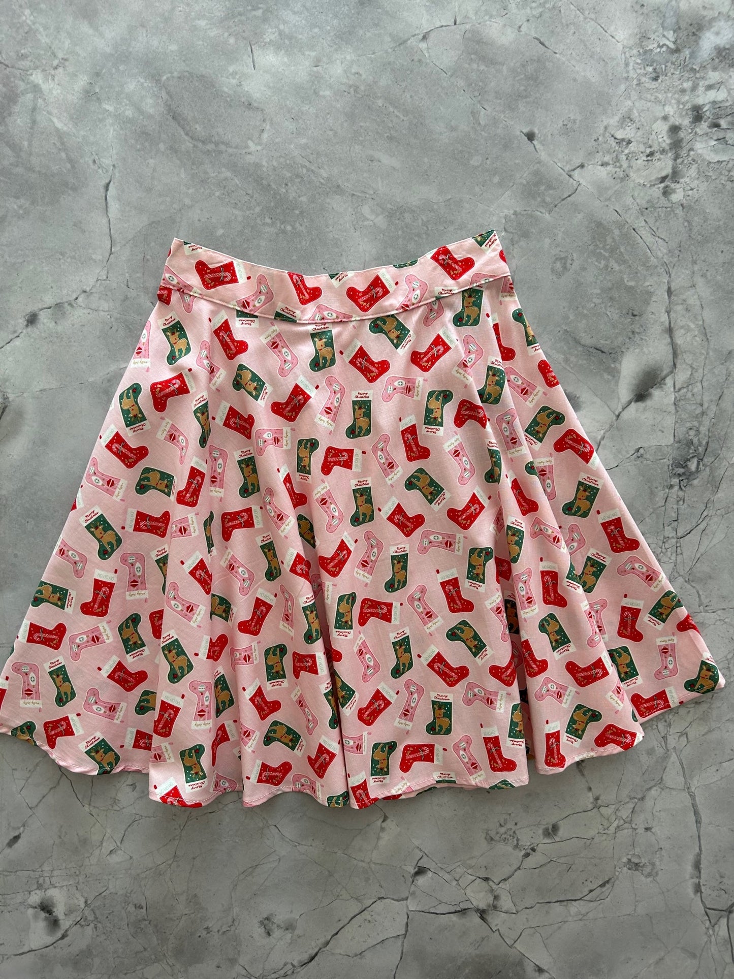 Retrolicious Stockings Skater Skirt in S view 2