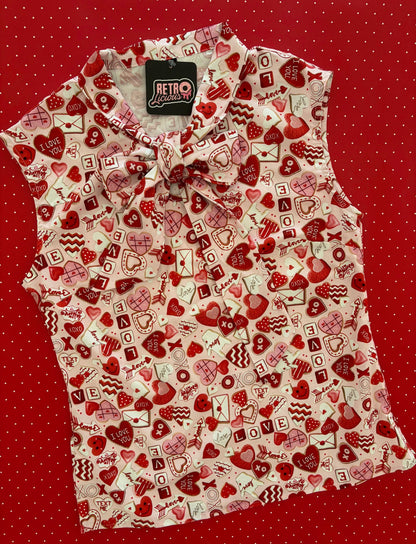 Retrolicious Xoxo Bow Top in L view 4