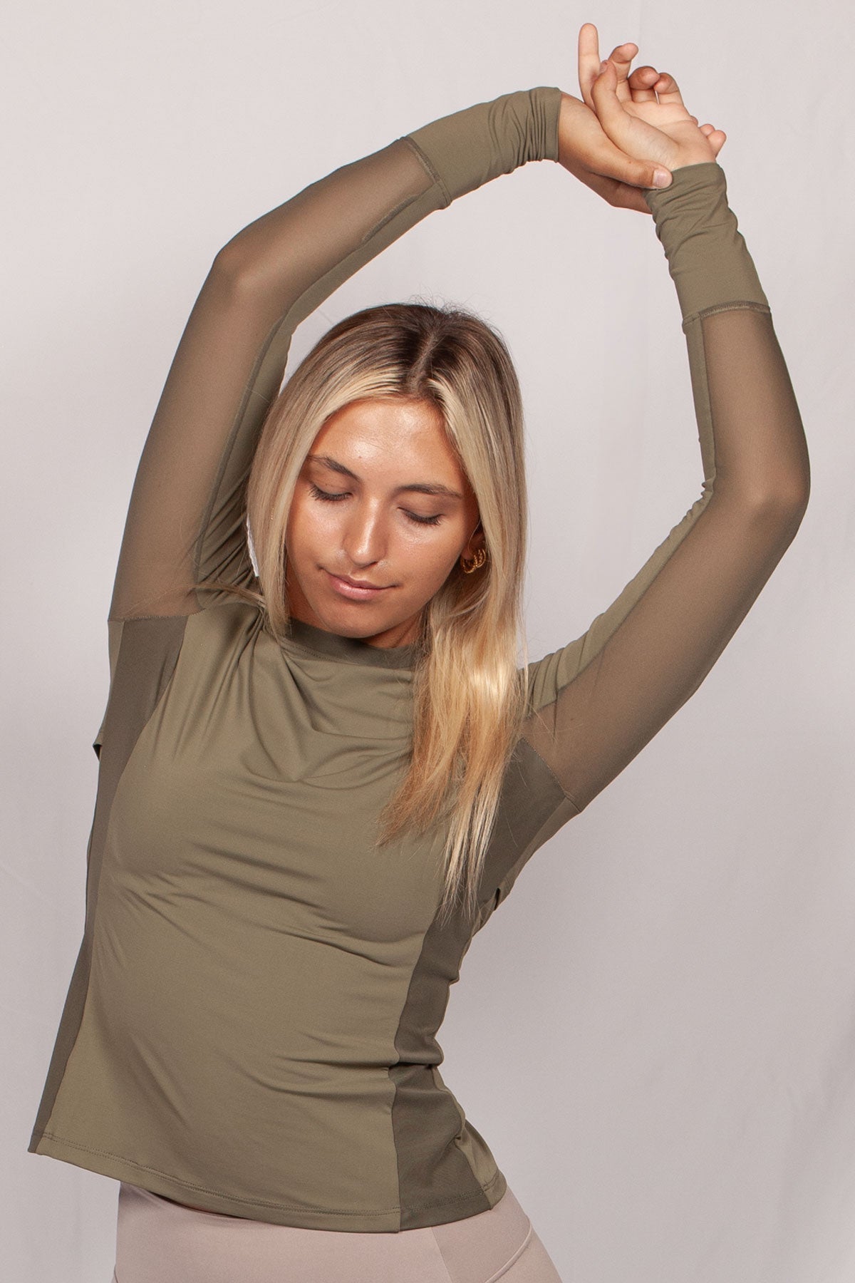 Riley Technical Top in Blush view 12