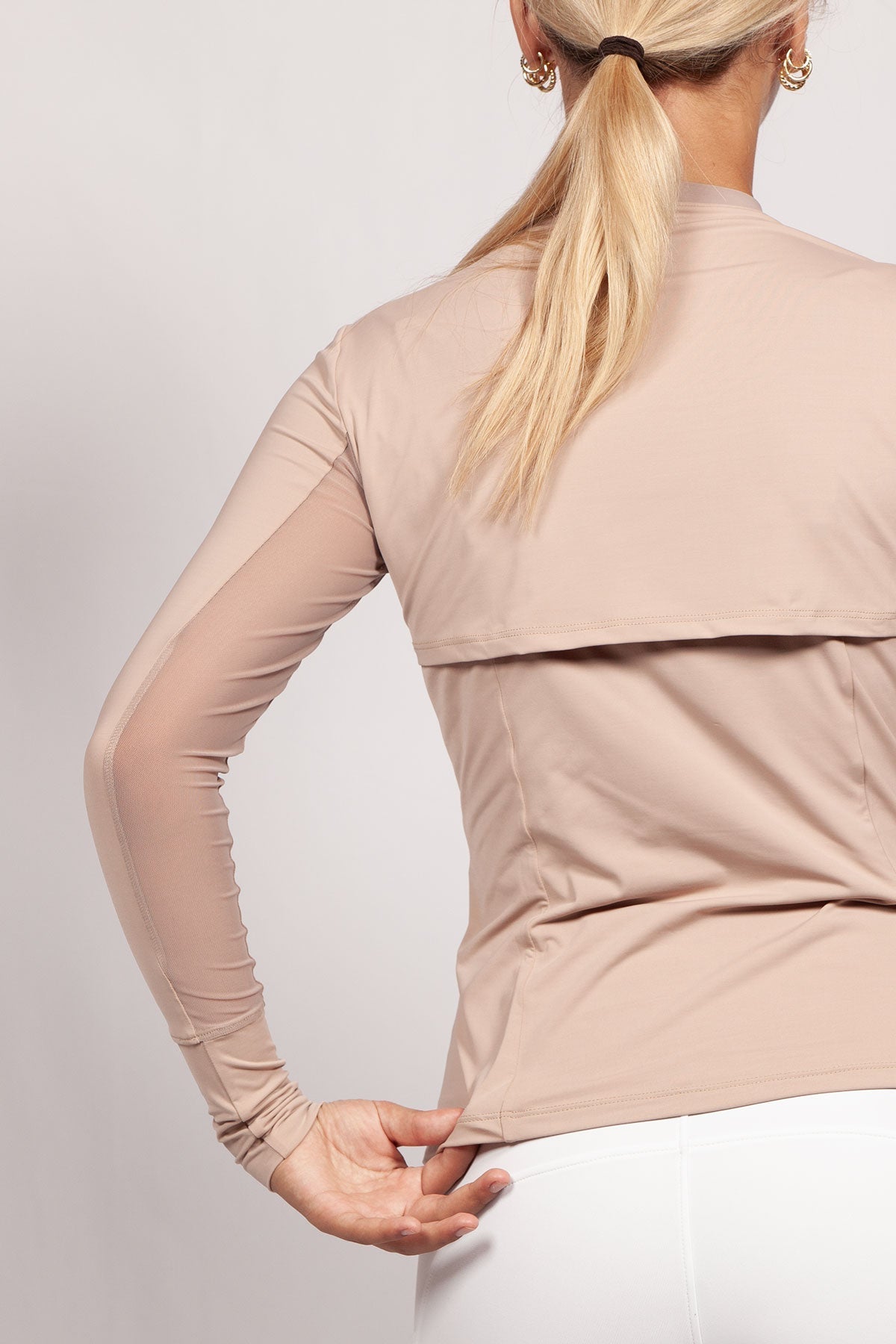 Riley Technical Top in Moss view 9