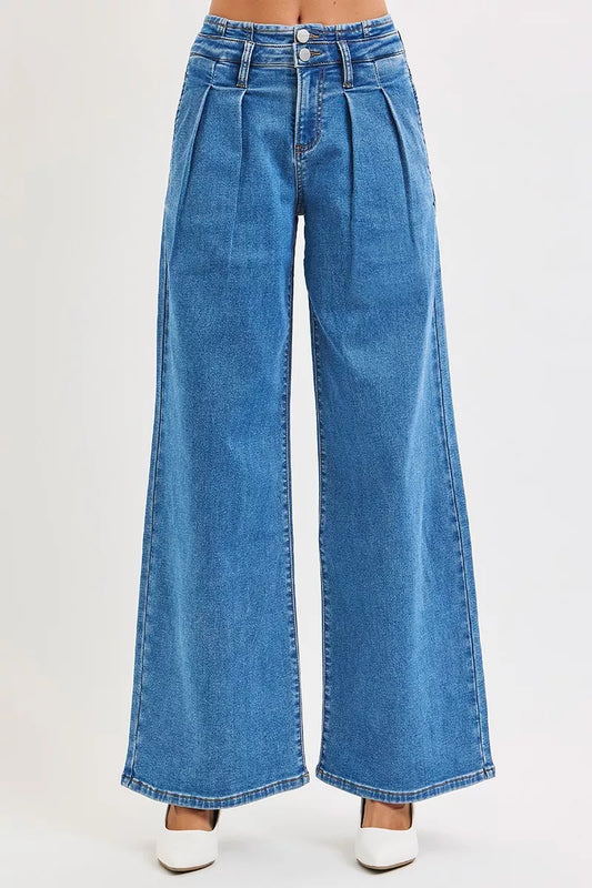 Risen Full Size Mid Rise Fit Wide Leg with Pleated Detail Jeans plus Size in MEDIUM - Curvy Fit - Plus Jeans (bottom)