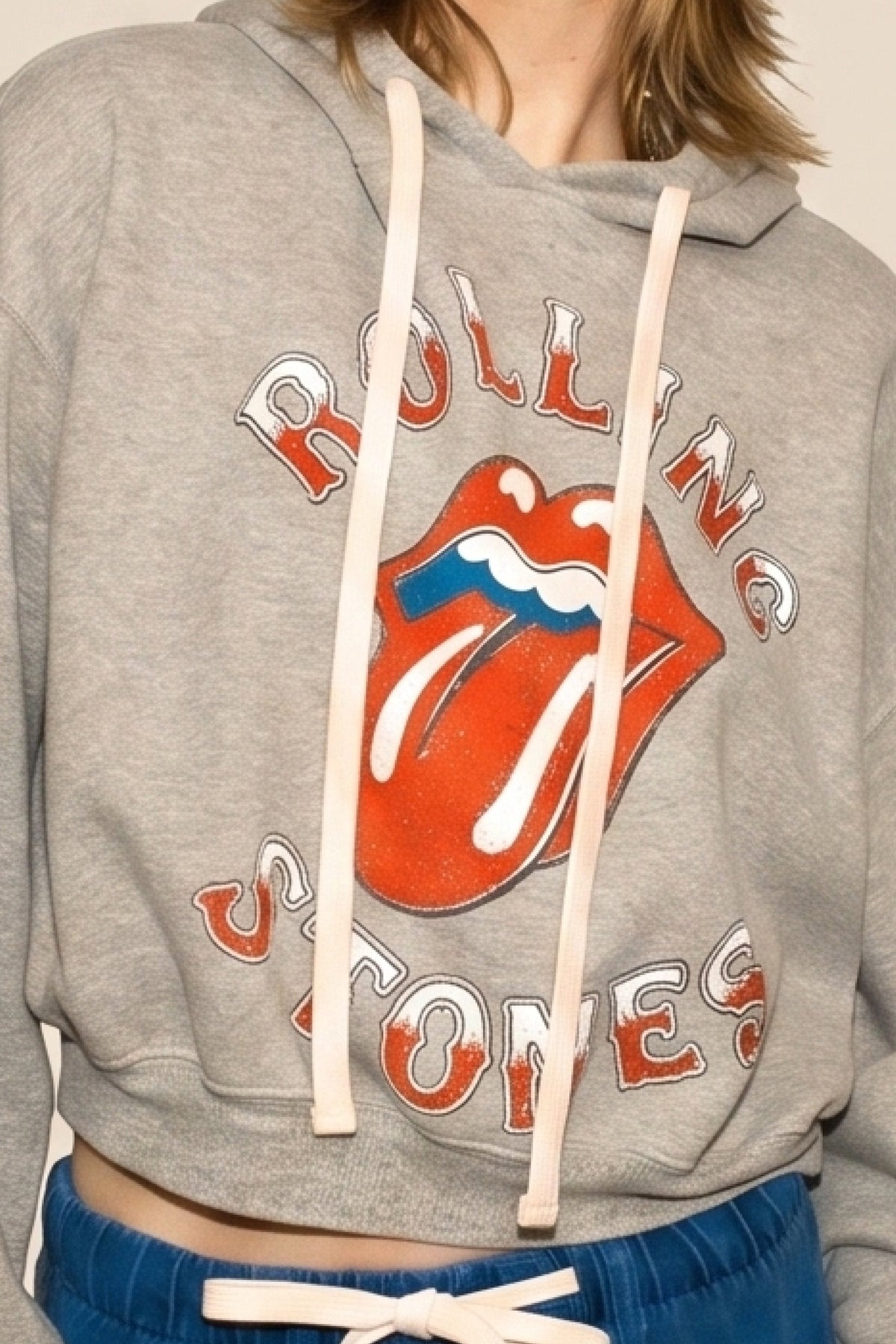 Rolling Stones Old English Hoodie Top in S view 2 - Rolling Stones Hoodie Vintage