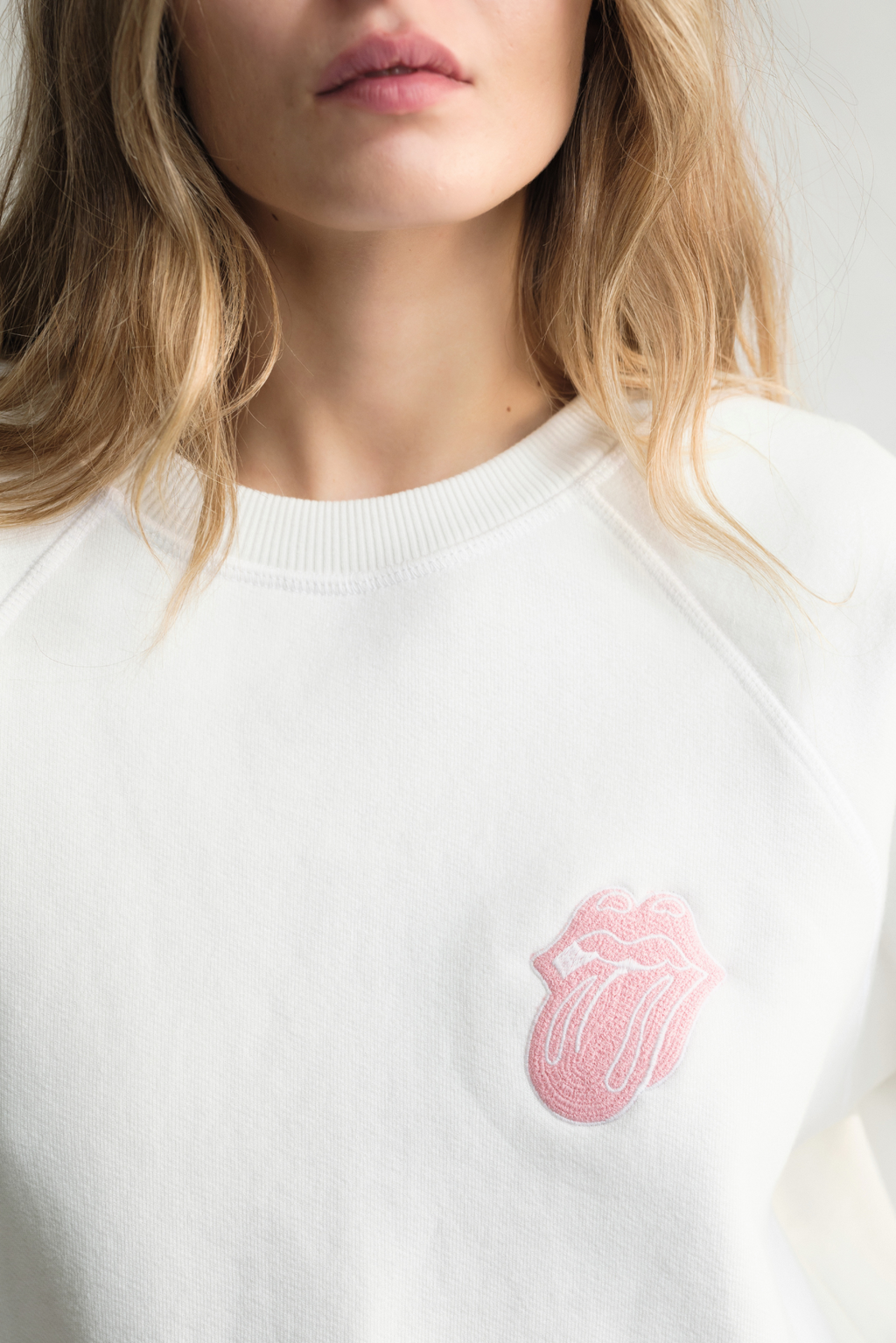 The Rolling Stones She's a Rainbow Crewneck view 6 (piece) - rolling stones crewneck leopard, rolling s - shop at us.meeeshop