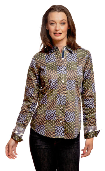 Rome Shirt Navy Patchwork Foulard Print in S view 2 - Casual Office Outfit - Printing T Shirt Cost (top)
