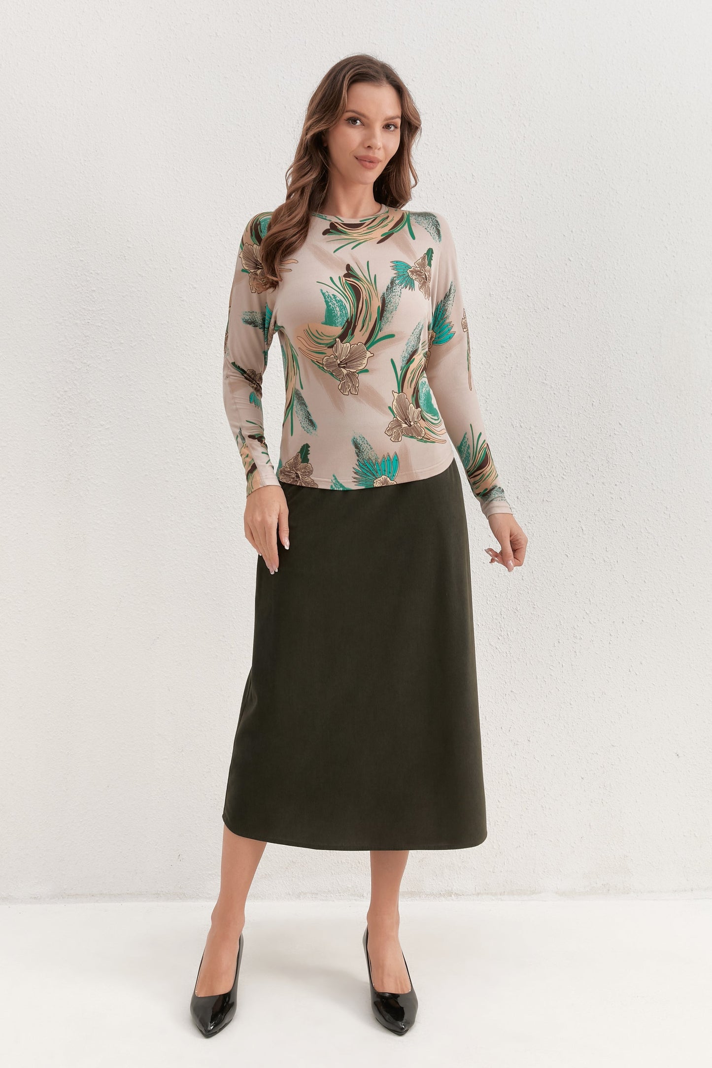 Sandstone Petal Top in XXL view 6