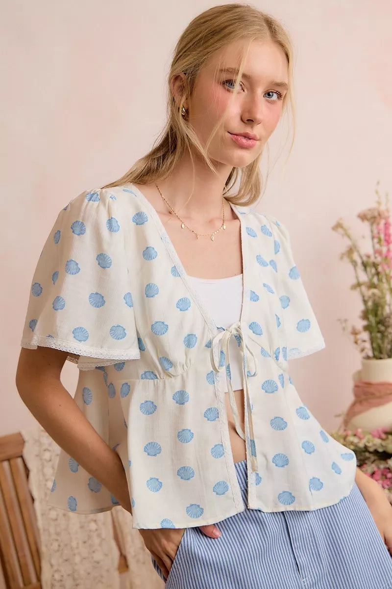 shell print tie So Me Shell Print Tie Front Flutter Sleeves Blouse Top view 14 (top) - shop at us.meeeshop