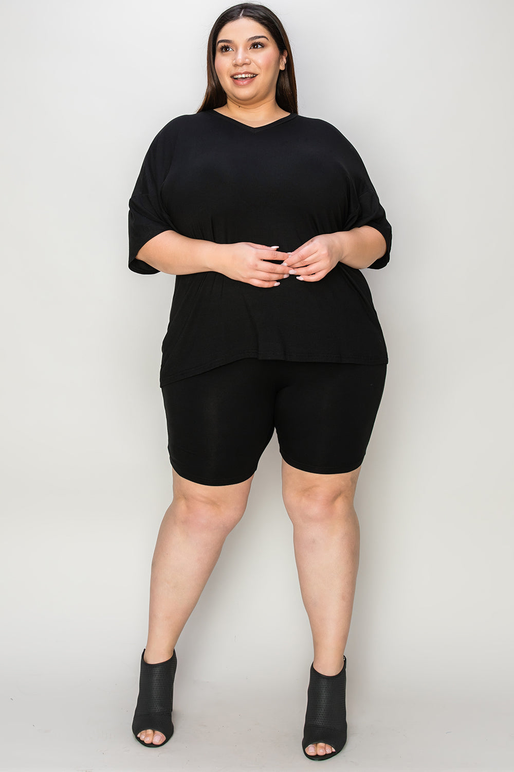 Shopbasicbae Basic Bae Bamboo Full Size V-neck Drop Shoulder T-shirt and Shorts Set in White view 25 - Basic Bae Lounge Set