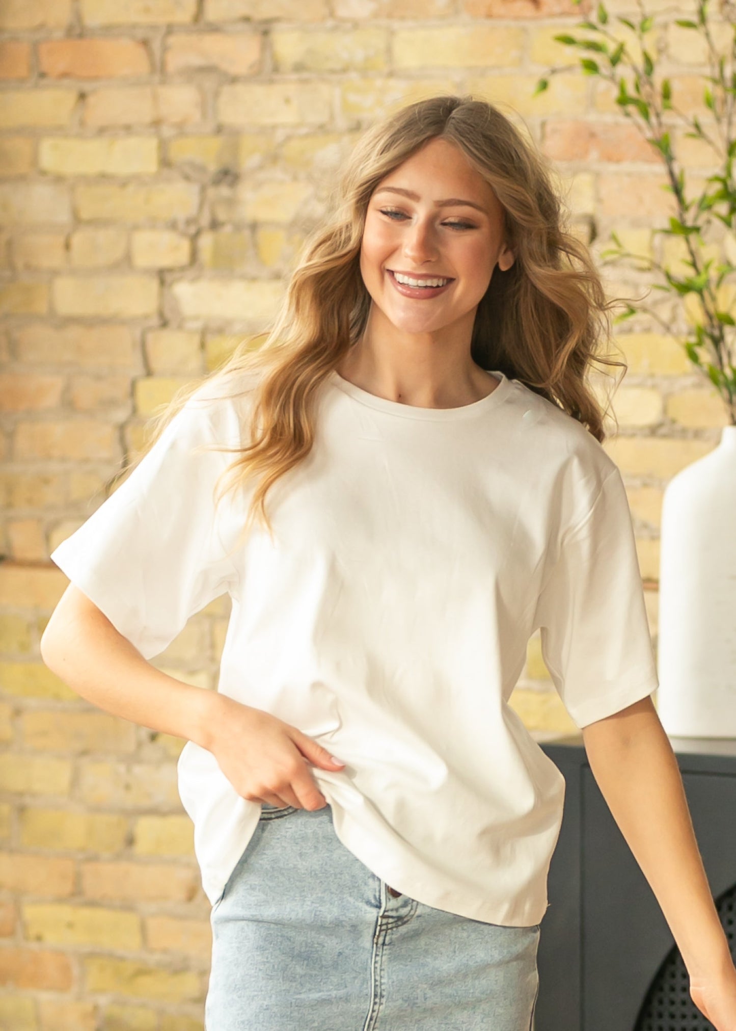 Short Sleeve Essential Relaxed T-shirt in 1XL view 6 - Relaxed Fit - Essential Short Shirt (top)