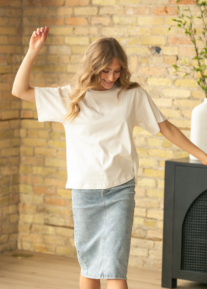 Short Sleeve Essential Relaxed T-shirt in XS - Relaxed Fit - Essential Short Shirt (top)