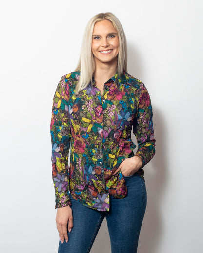 Snoskins Crinkle Buttoned Longsleeve Shirt in Bejeweled view 3 - Crinkle Button Shirt (top)