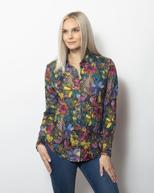 Snoskins Crinkle Buttoned Longsleeve Shirt in Bejeweled view 4 - Crinkle Button Shirt (top)