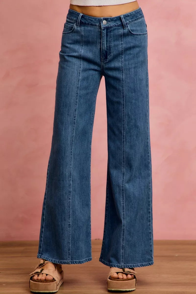 So Me Seam Detail Mid Rise Stretch Denim Jeans in DENIM - Comfort Stretch - Seam Detail Jeans H&M (bottom)