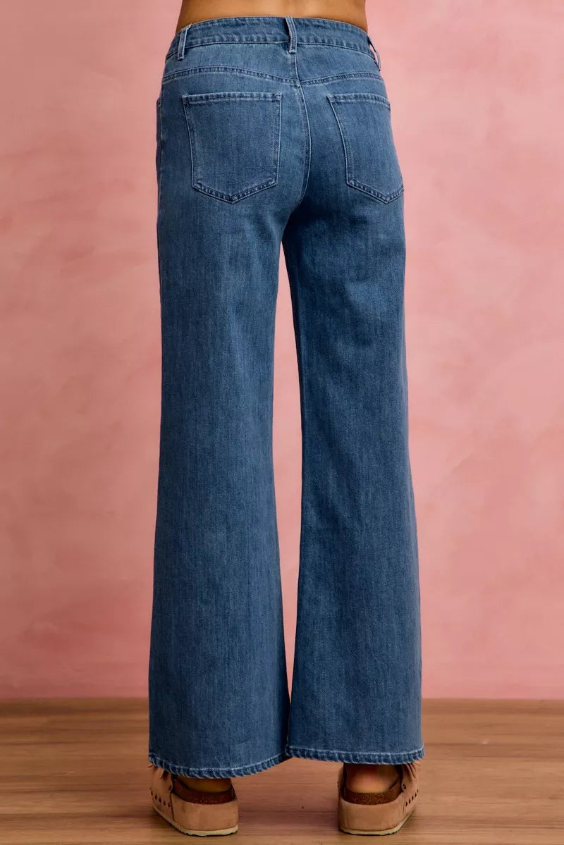 So Me Seam Detail Mid Rise Stretch Denim Jeans in DENIM view 2 - Comfort Stretch - Seam Detail Jeans H&M (bottom)
