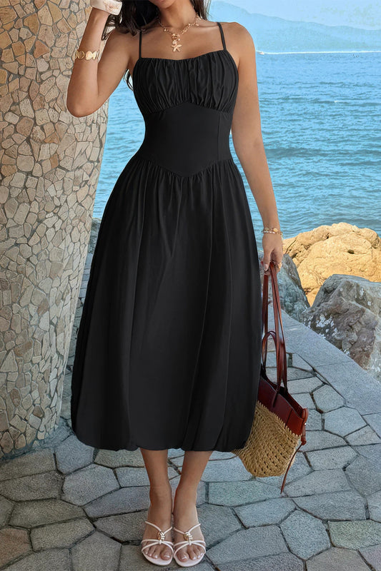 Solid Sleeveless Ruched Bust a Line Dress in Black view 2 - Jednobojne