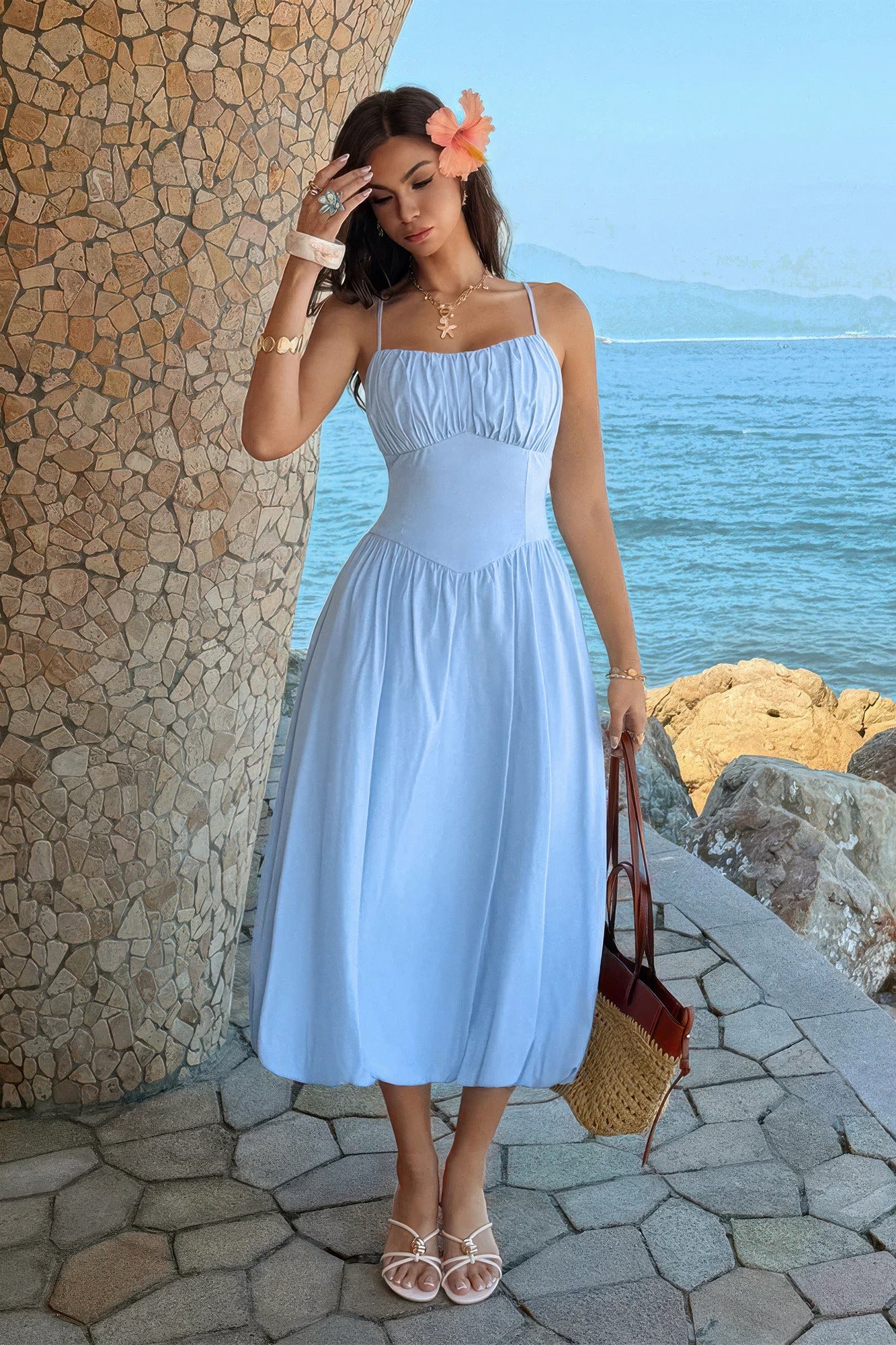 Solid Sleeveless Ruched Bust a Line Dress in Blue view 7 - Jednobojne