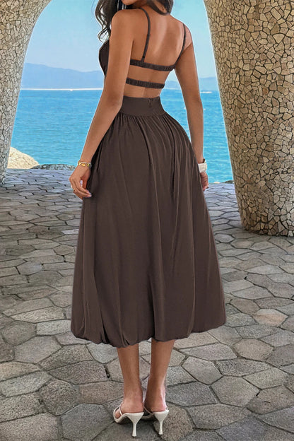 Solid Sleeveless Ruched Bust a Line Dress in Brown view 11 - Jednobojne
