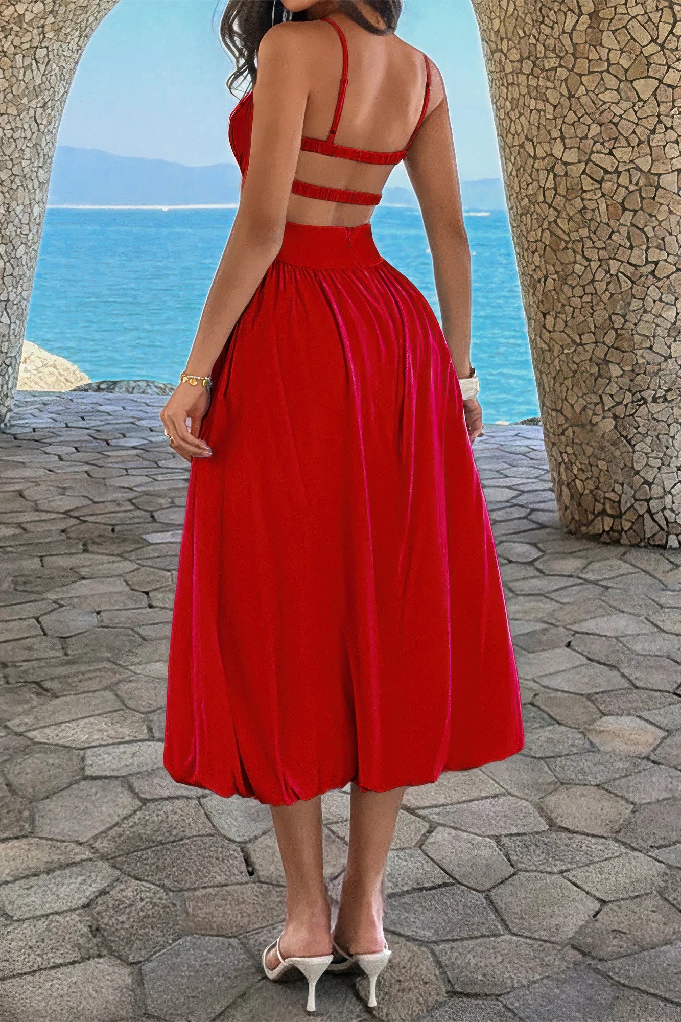 Solid Sleeveless Ruched Bust a Line Dress in Red view 14 - Jednobojne
