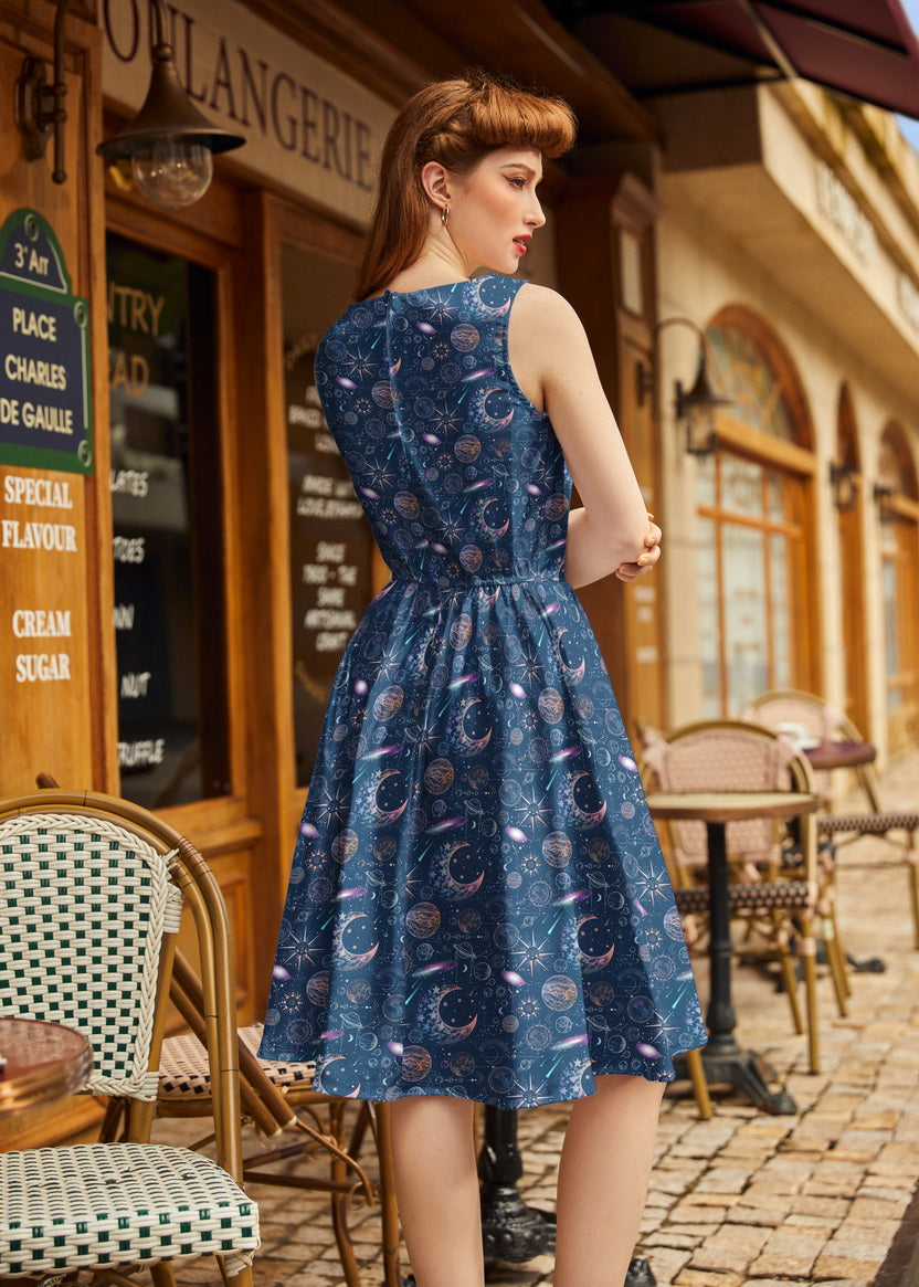 Space Vintage Dress in L view 4