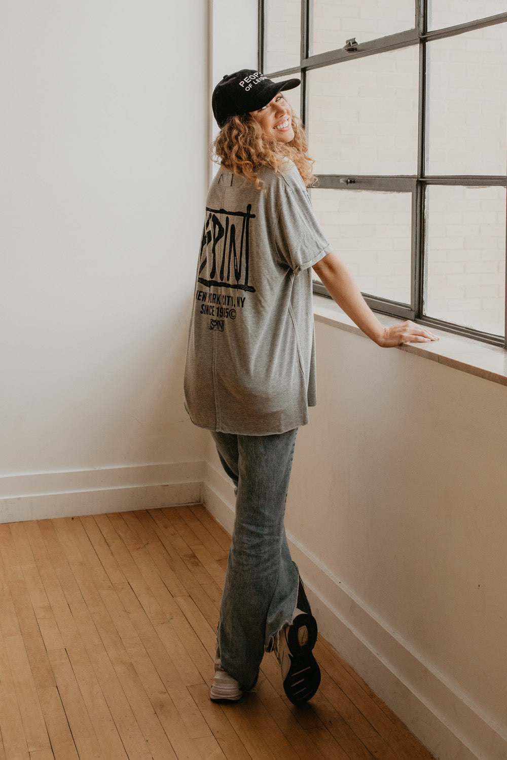 Spin Mag Top in Gray view 3 - Spin Mag Top 40