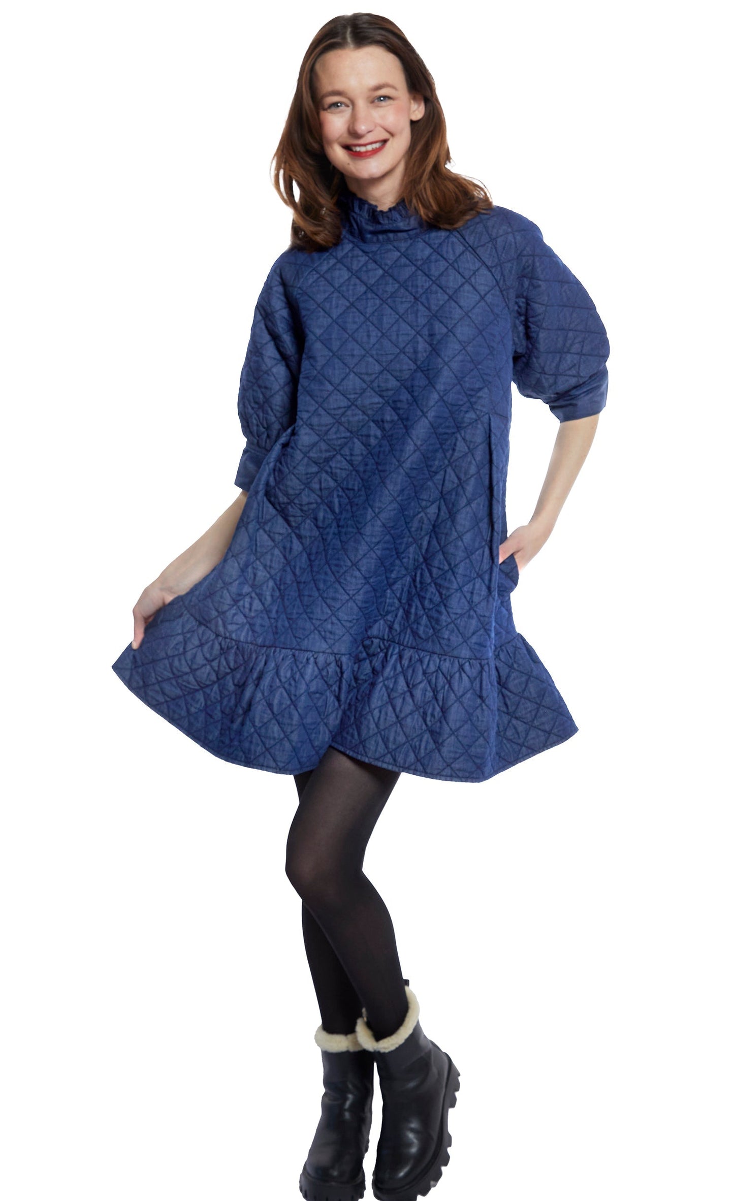 St. Tropez Softly Quilted Denim Dress, Oversized Silhouette in L view 4 - Relaxed Fit - Silhouette Dress