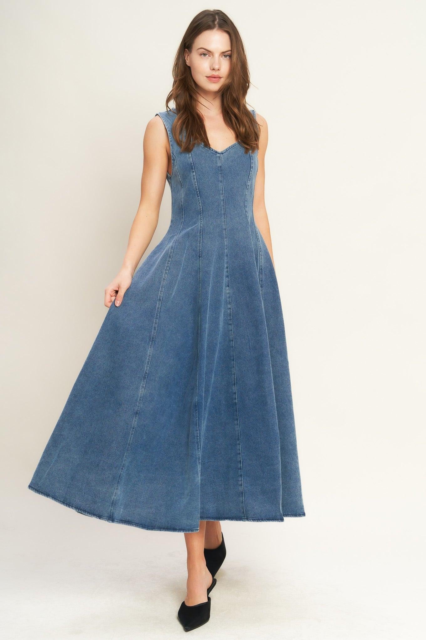 Stars Ahead Denim Midi Dress in MEDIUM INDIGO view 2