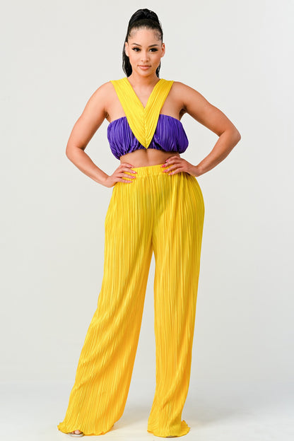 Sunset Fiesta Two-piece Set in Medium view 2 - Sunset Set Festival (one-piece)