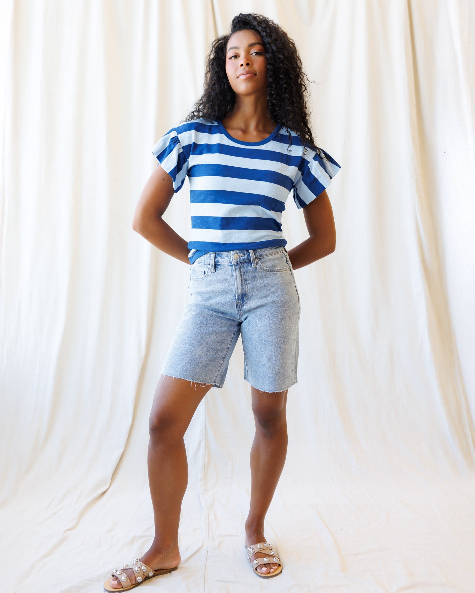 Super Hr Relaxed Short in 25 - Relaxed Fit - Super Short Relaxed Hair (bottom)