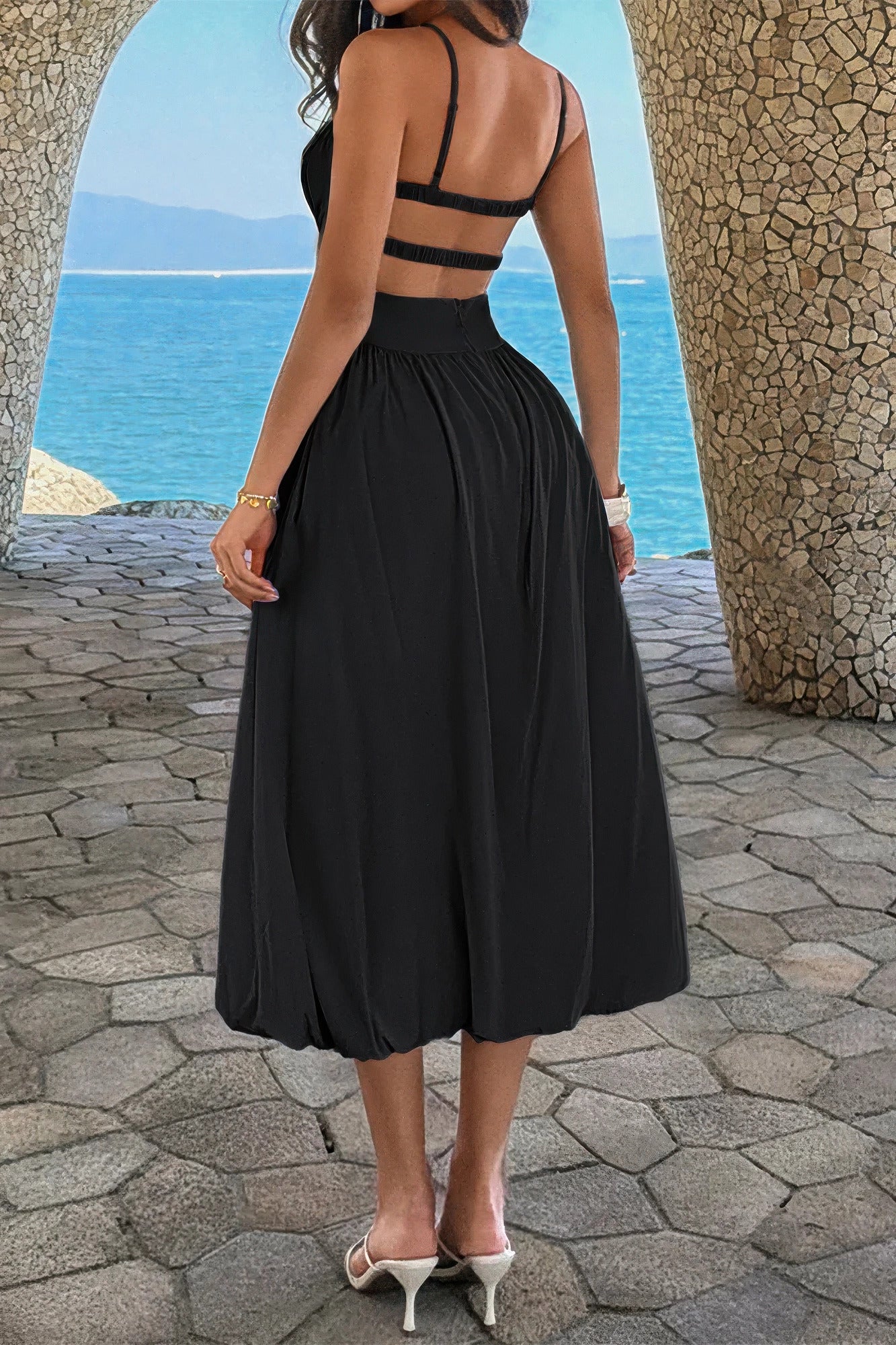 Supreme Fashion Solid Sleeveless Ruched Bust a Line Dress in Black view 4 - Flats