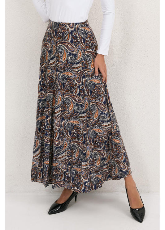 Tapestry Bloom Midi Skirt in S view 2 (dress)