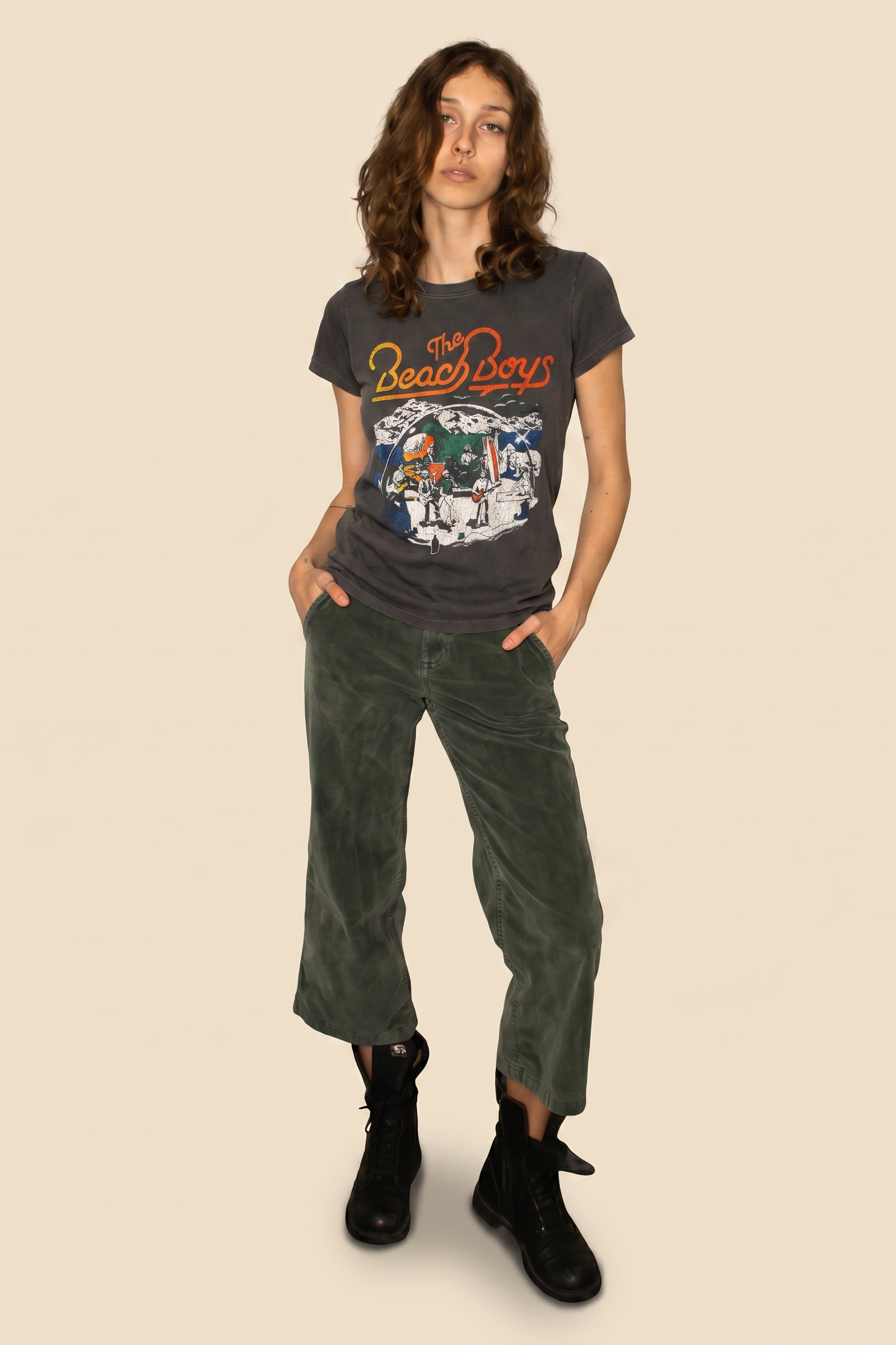 The Beach Boys Sun Bath Tee in XS - Summer Outfit Idea - Beach Boys Tee Shirt (top)