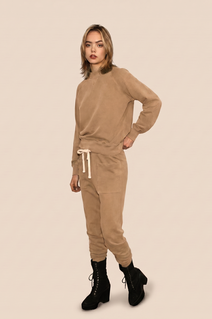 The Birdie Joggers - Camel in M view 3 - Joggers Camel (bottom)
