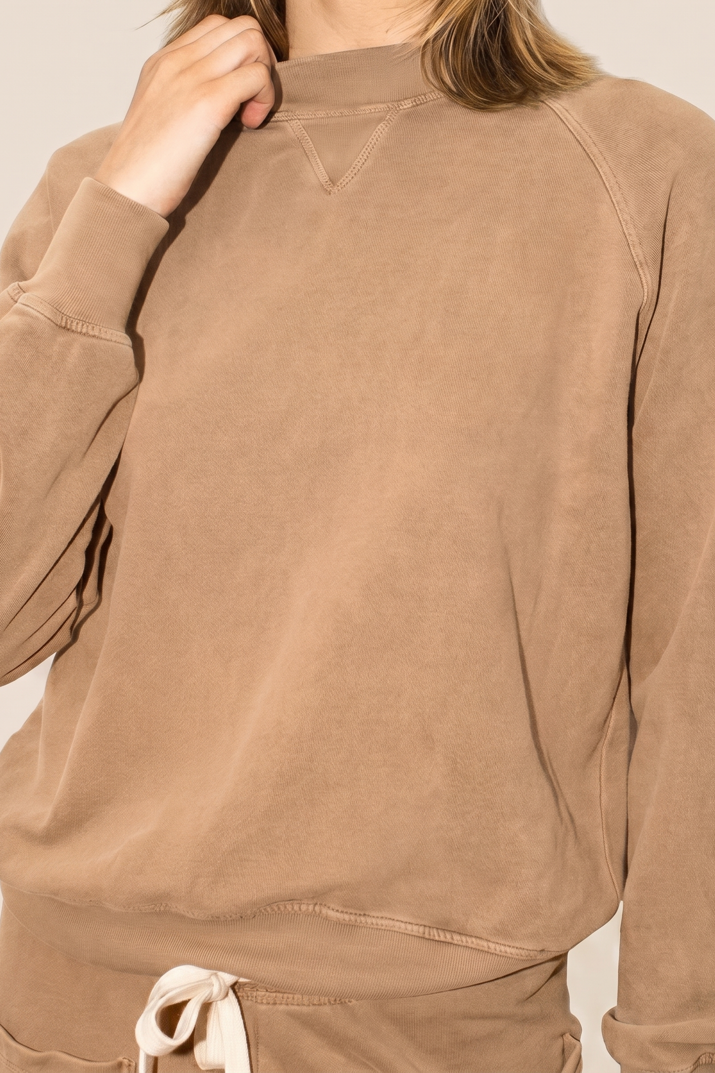 The Birdie Pullover - Camel in S view 2 - Birdie Cashmere Pullover (top)