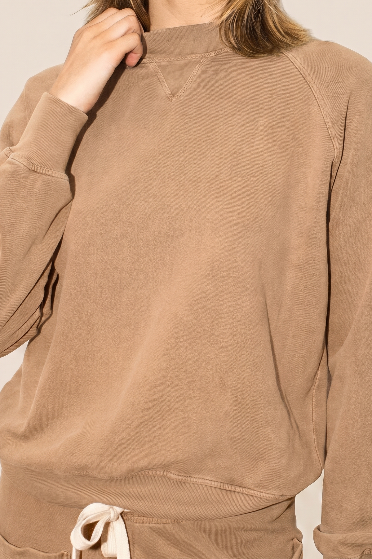The Birdie Pullover - Camel Top in S view 2 - Birdie Cashmere Pullover