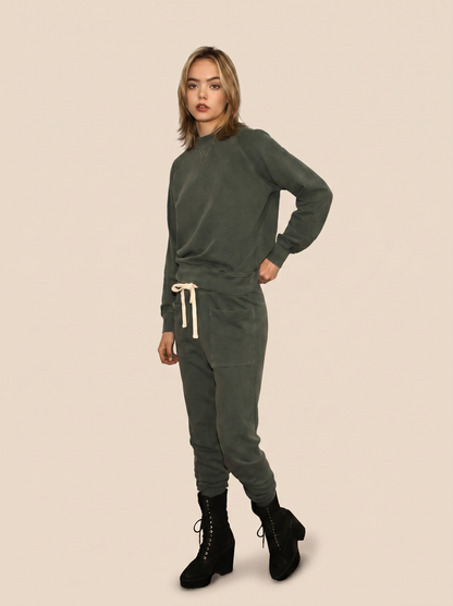 The Birdie Pullover - Olive in M view 3 (top)